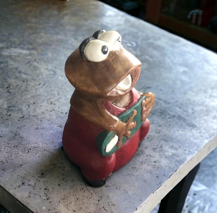 Grenouille en bois : "Suzanne"